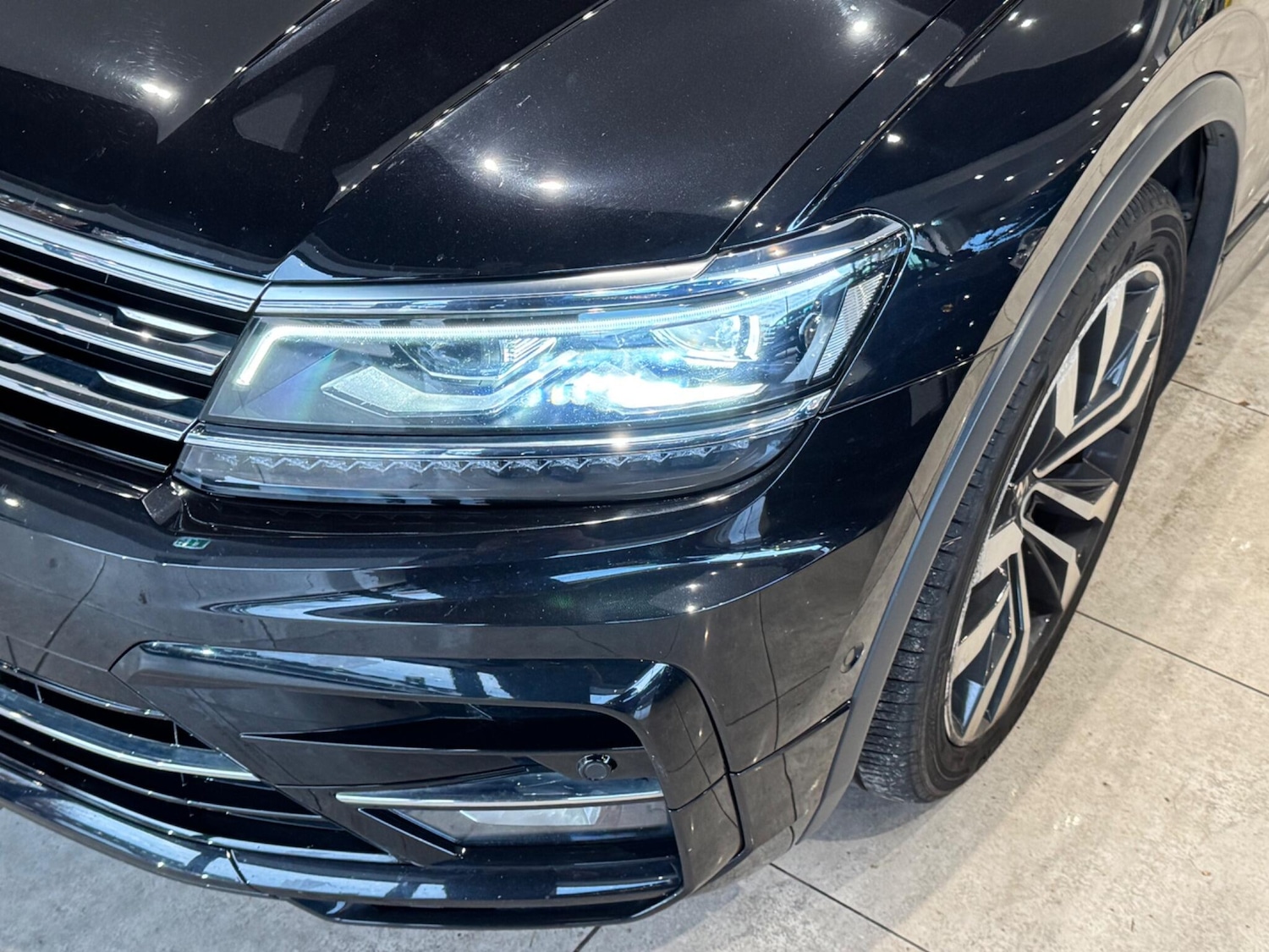 Used Volkswagen Tiguan 2021 for sale - 76388219: Photo 4