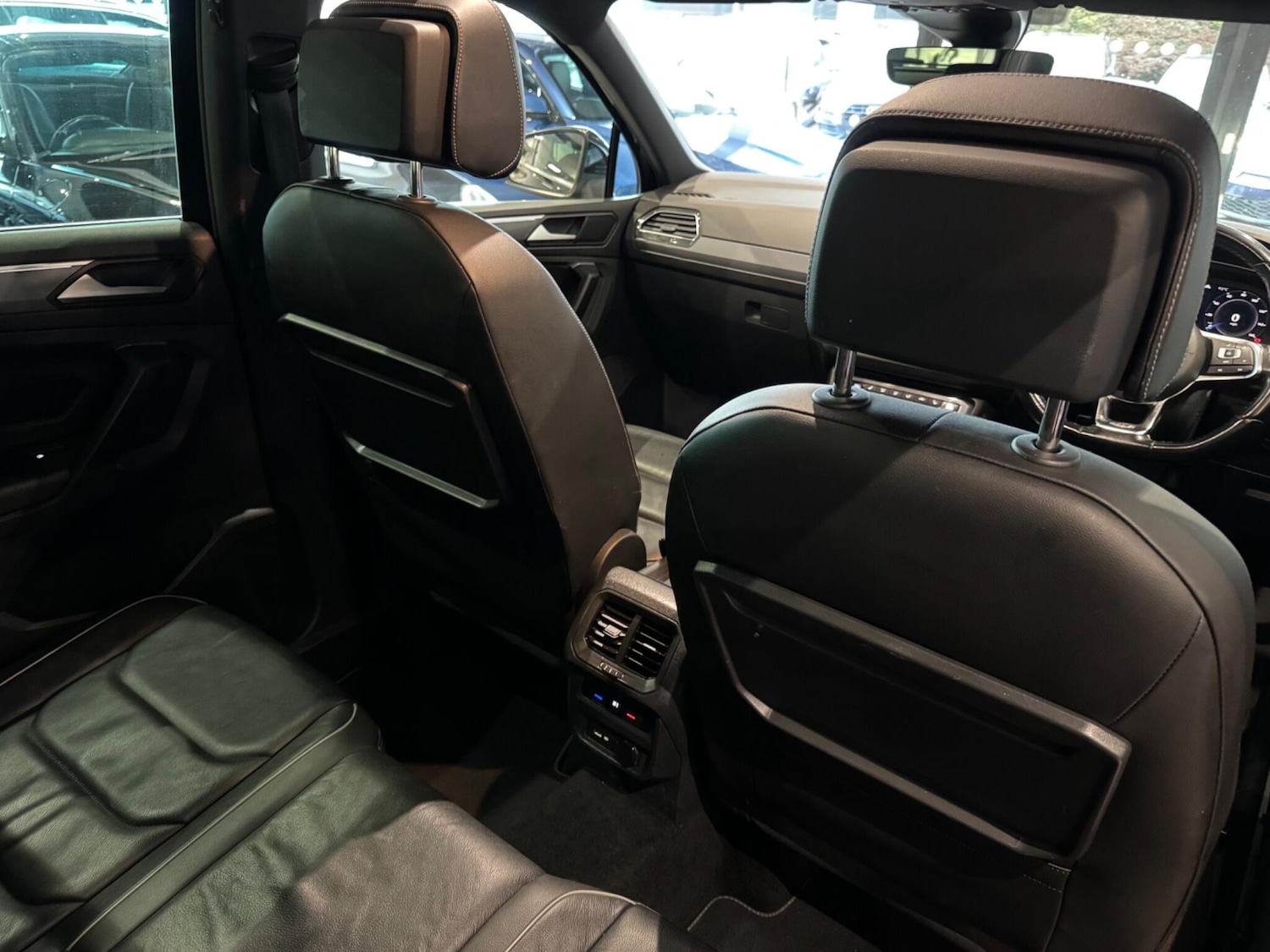 Used Volkswagen Tiguan 2021 for sale - 76388219: Photo 8