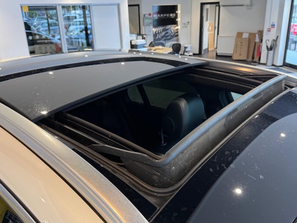 Used Mercedes-Benz GLC 2018 for sale - 76227673: Photo 10