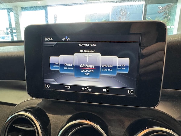 Used Mercedes-Benz GLC 2018 for sale - 76227673: Photo 22