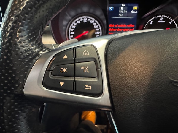 Used Mercedes-Benz GLC 2018 for sale - 76227673: Photo 26