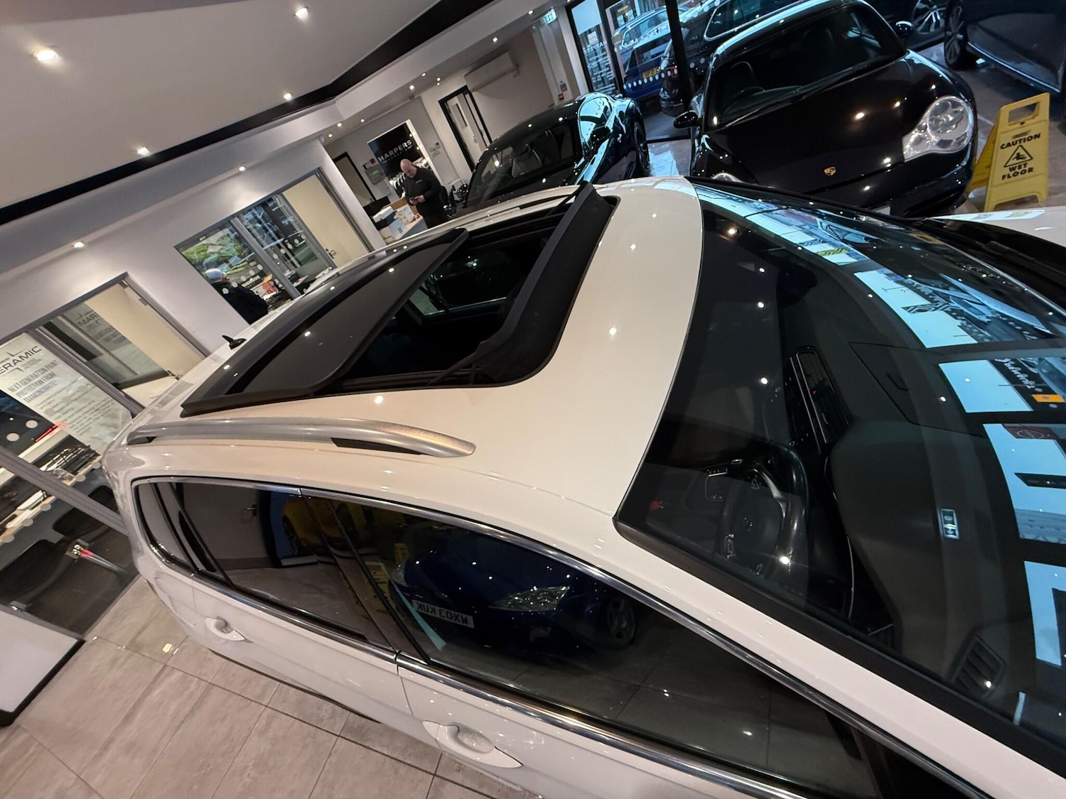 Used Volkswagen Tiguan 2019 for sale - 76522471: Photo 8