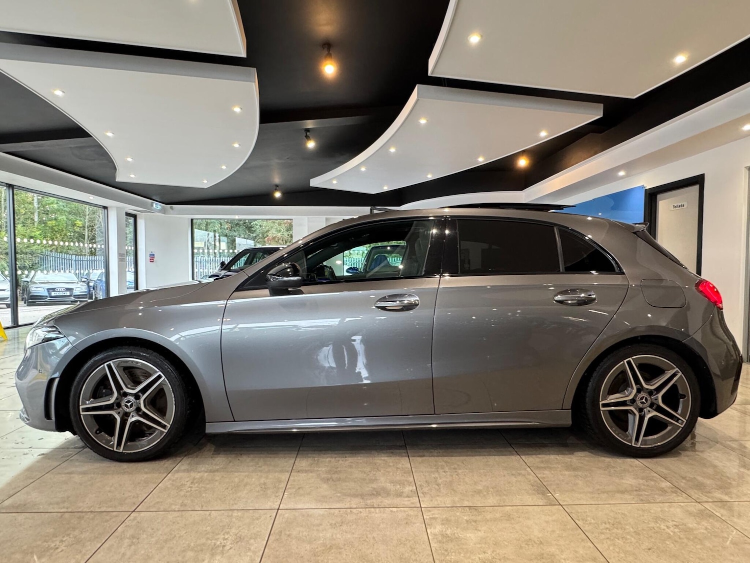 Used Mercedes-Benz A-Class 2018 for sale - 76360514: Photo 14