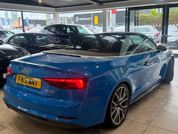 Used Audi A5 Cabriolet 2019 for sale - 76123116: Photo