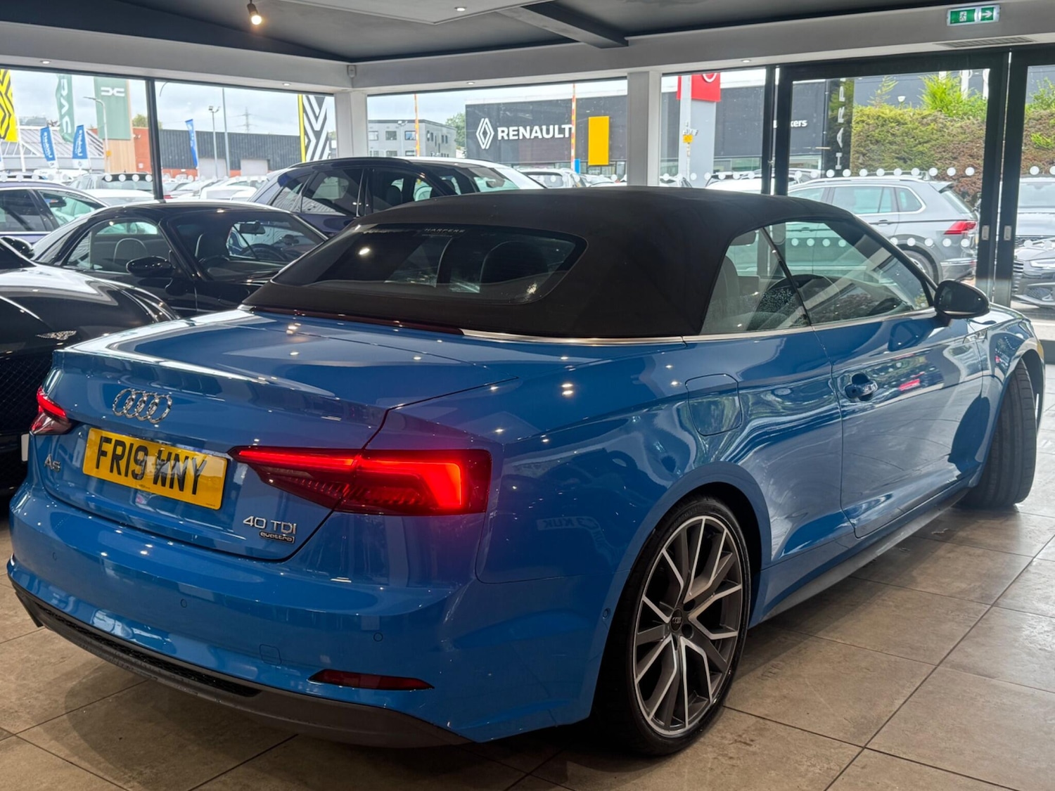 Used Audi A5 Cabriolet 2019 for sale - 76123116: Photo 4