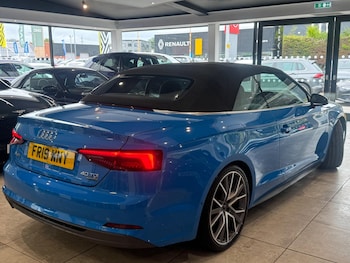 Used Audi A5 Cabriolet 2019 for sale - 76123116: Photo