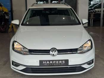 Used Volkswagen Golf 2019 for sale - 74965902: Photo