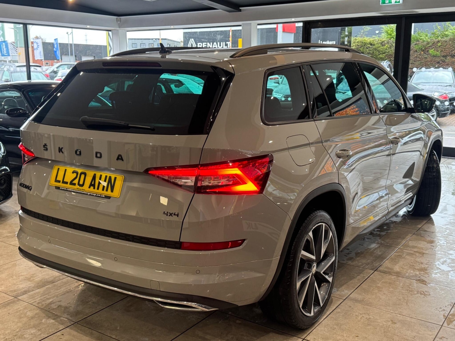 Used Skoda Kodiaq 2020 for sale - 77049907: Photo 2