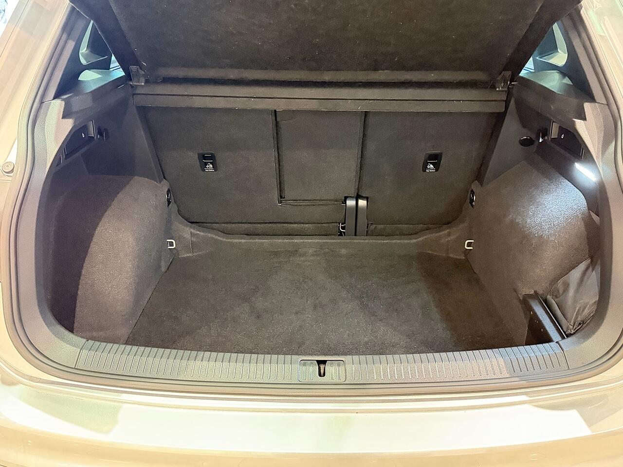 Used Volkswagen Tiguan 2023 for sale - 77343739: Photo 28