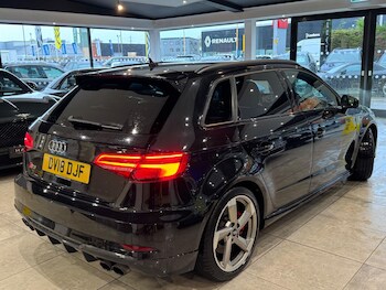 Used Audi A3 2018 for sale - 76472437: Photo