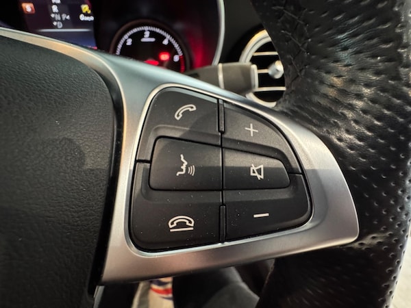 Used Mercedes-Benz GLC 2018 for sale - 75697077: Photo 34