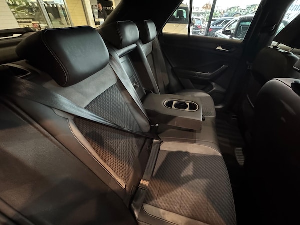 Used Volkswagen T-Roc 2019 for sale - 76270212: Photo 12