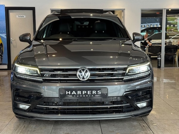 Used Volkswagen Tiguan 2017 for sale - 76336251: Photo 2