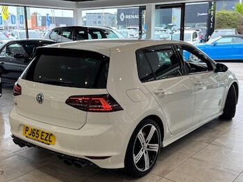 Used Volkswagen Golf for sale - 76260100: Photo 2
