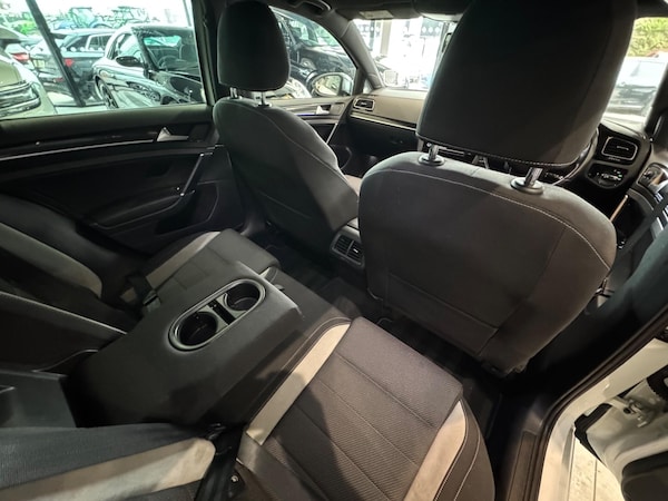 Used Volkswagen Golf for sale - 76260100: Photo 8