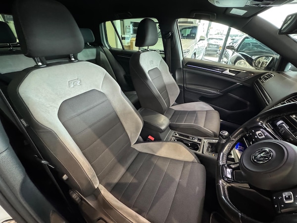 Used Volkswagen Golf for sale - 76260100: Photo 9