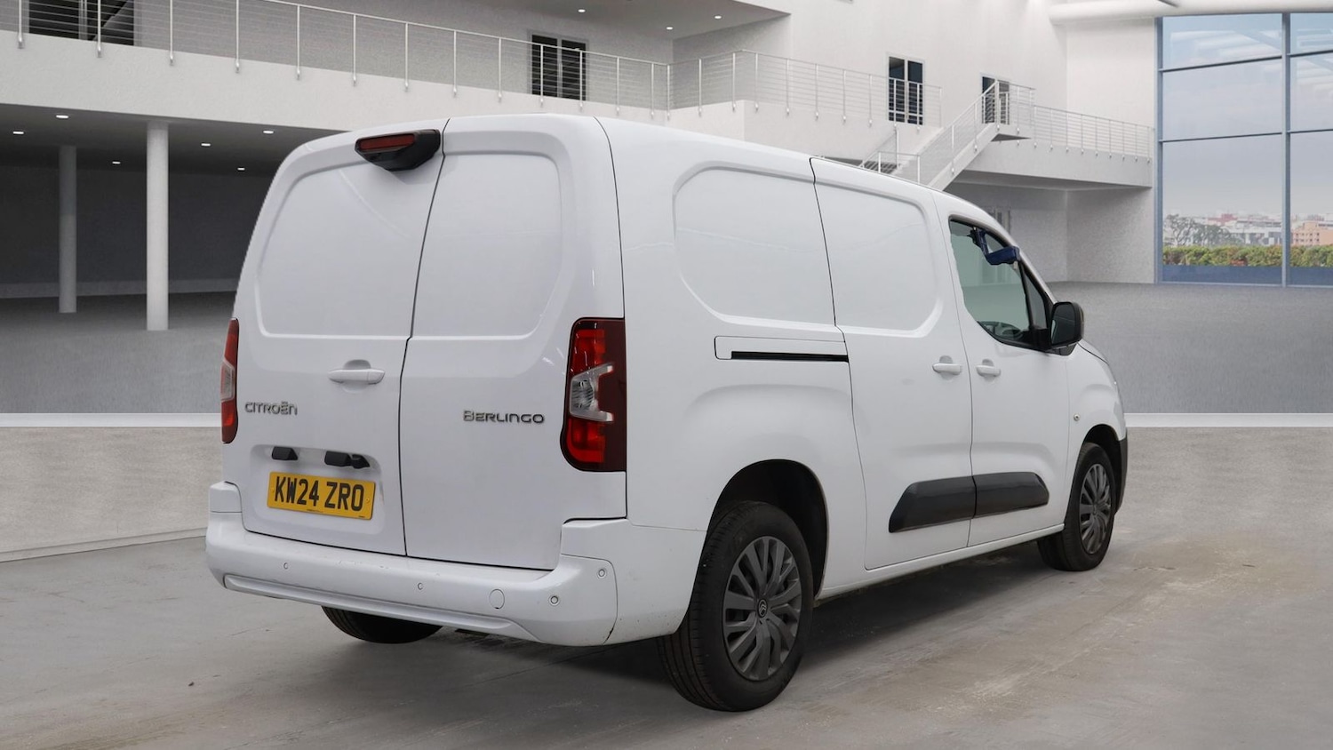 Used Citroen Berlingo 2024 for sale - 77183332: Photo 5