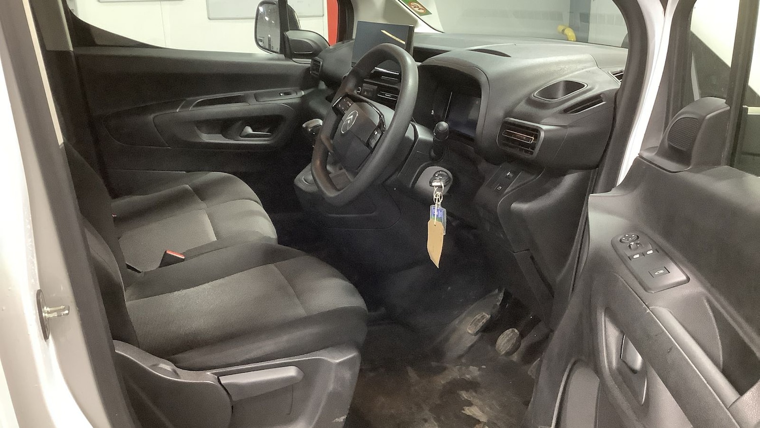 Used Citroen Berlingo 2024 for sale - 77183332: Photo 6