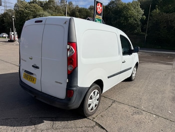 Used Renault Kangoo 2011 for sale - 76176231: Photo