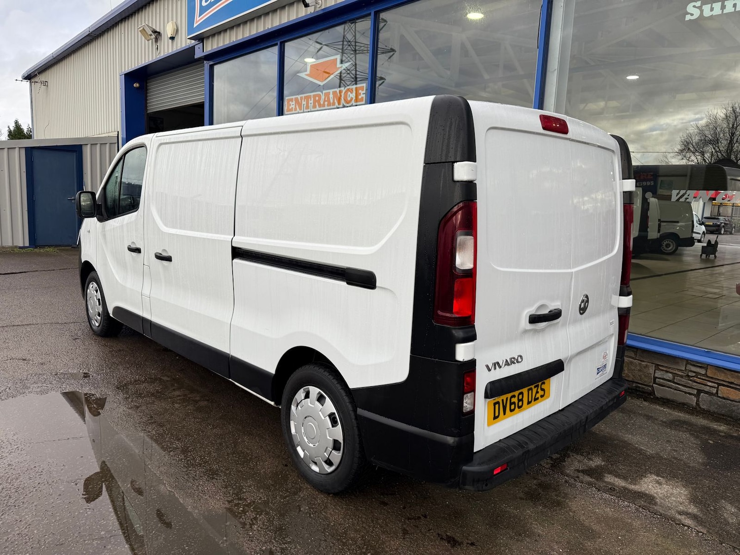 Used Vauxhall Vivaro 2018 for sale - 76915206: Photo 4