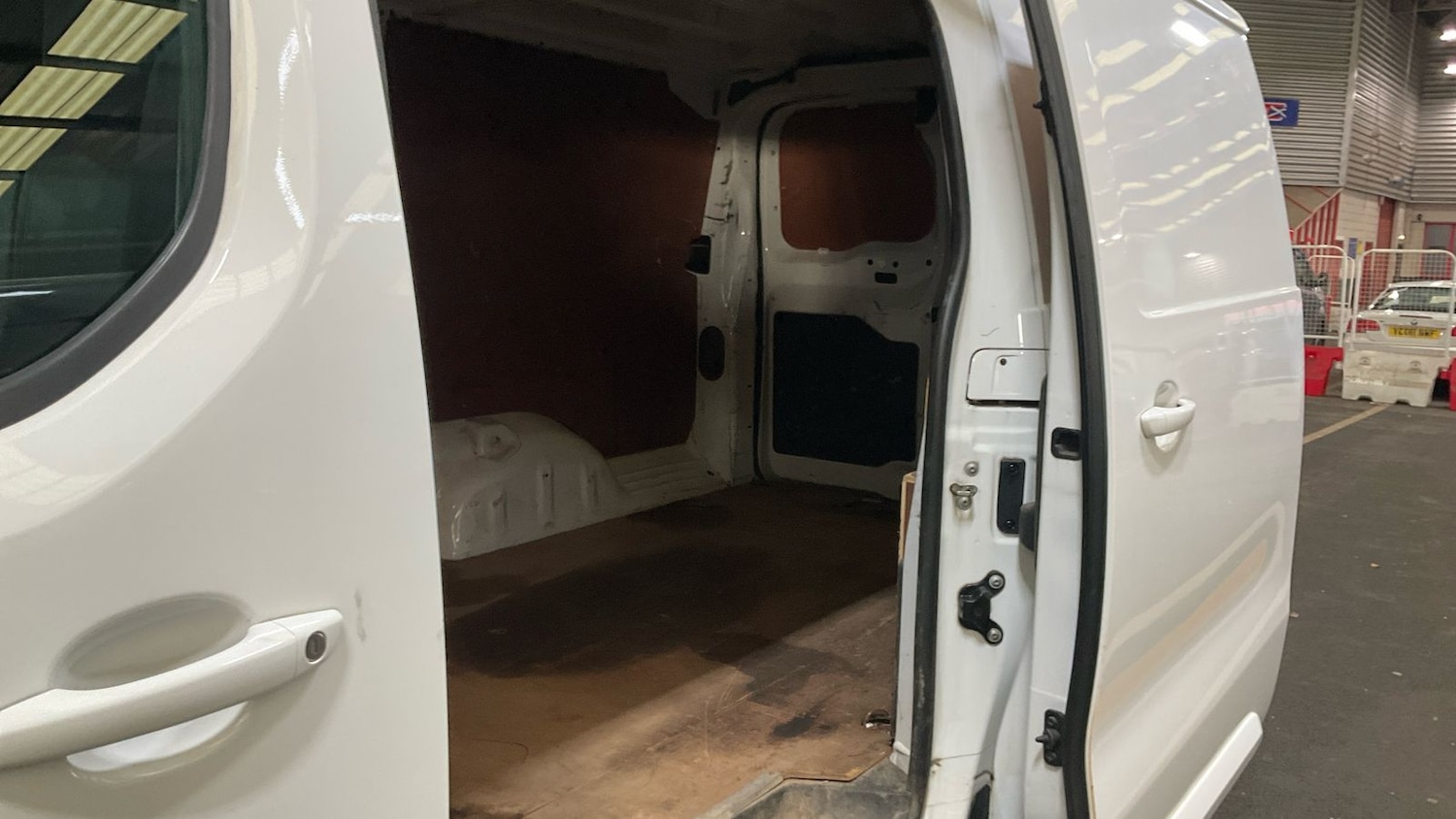 Used Vauxhall Vivaro 2020 for sale - 76736812: Photo 8