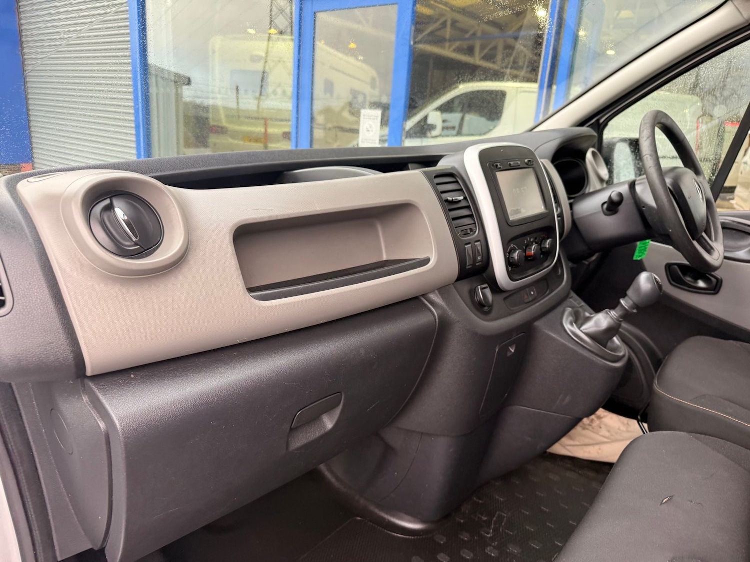 Used Renault Trafic 2015 for sale - 77512757: Photo 10