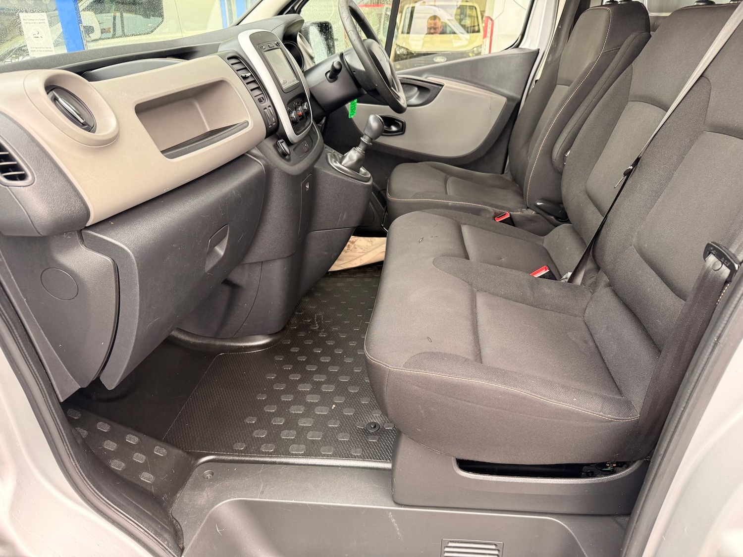 Used Renault Trafic 2015 for sale - 77512757: Photo 9