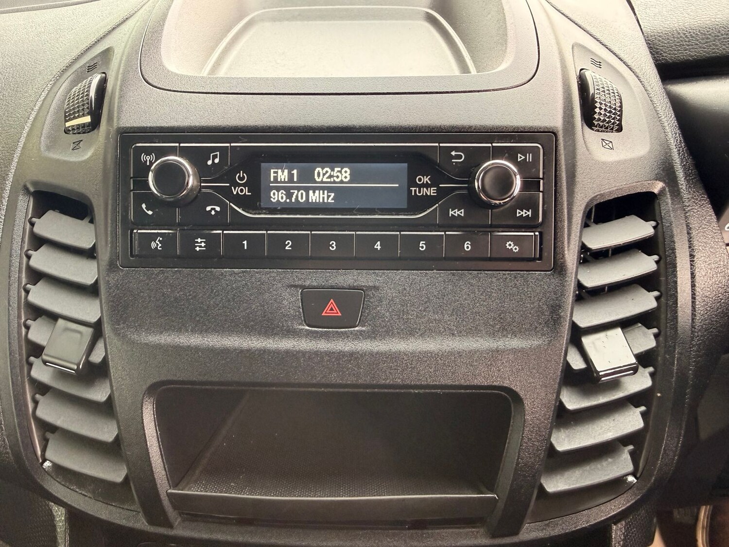 Used Ford Transit Connect 2020 for sale - 77442752: Photo 15