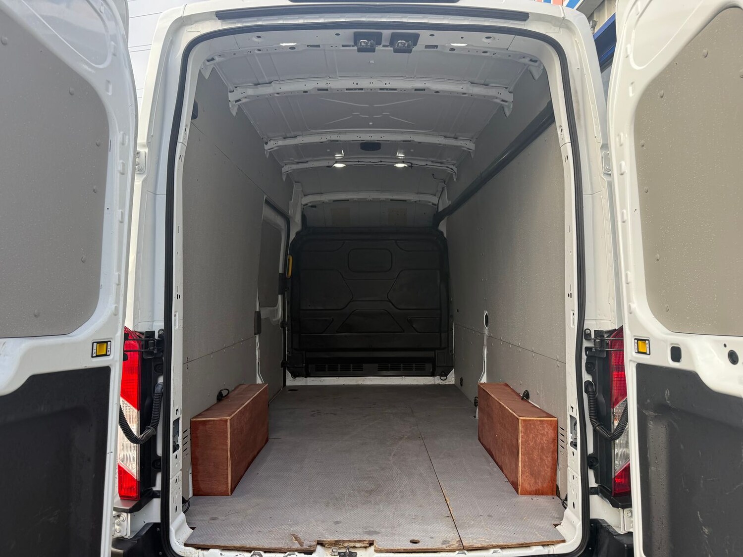 Used Ford Transit 2020 for sale - 76593570: Photo 17