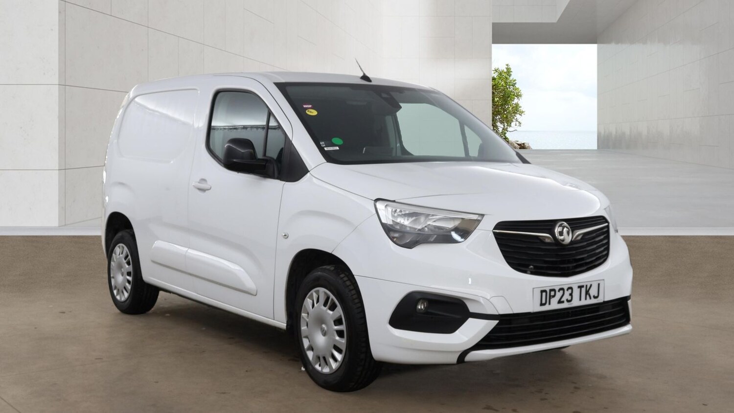 Used Vauxhall Combo 2023 for sale - 78103154: Photo 3