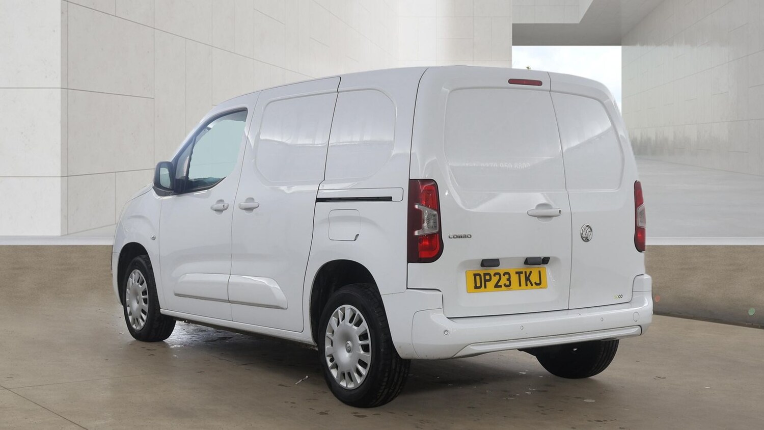 Used Vauxhall Combo 2023 for sale - 78103154: Photo 4