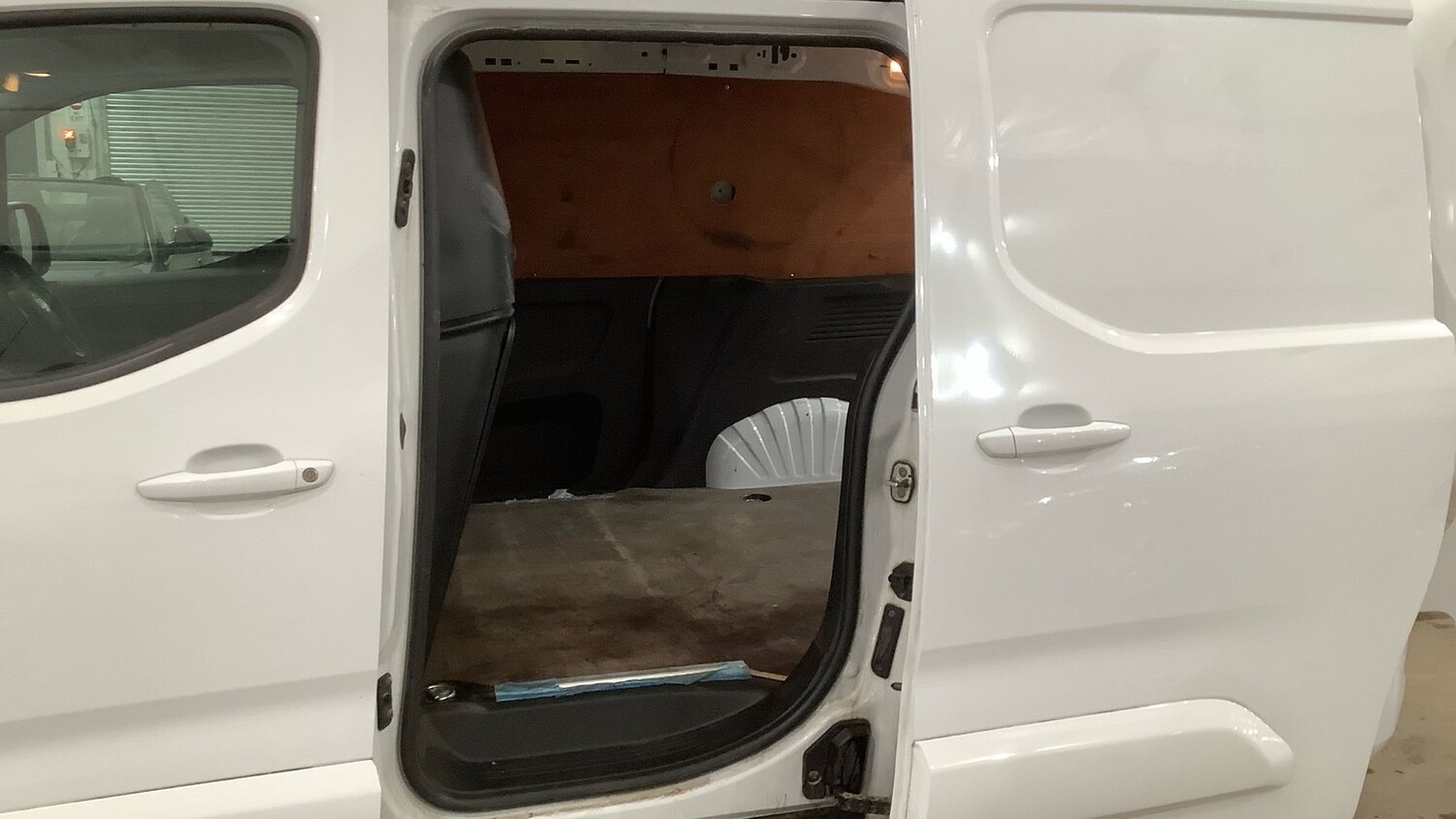 Used Vauxhall Combo 2023 for sale - 78103154: Photo 8