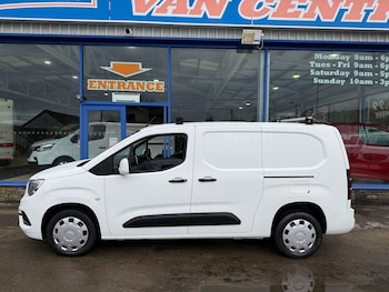 Used Vauxhall Combo 2020 for sale - 76915205: Photo