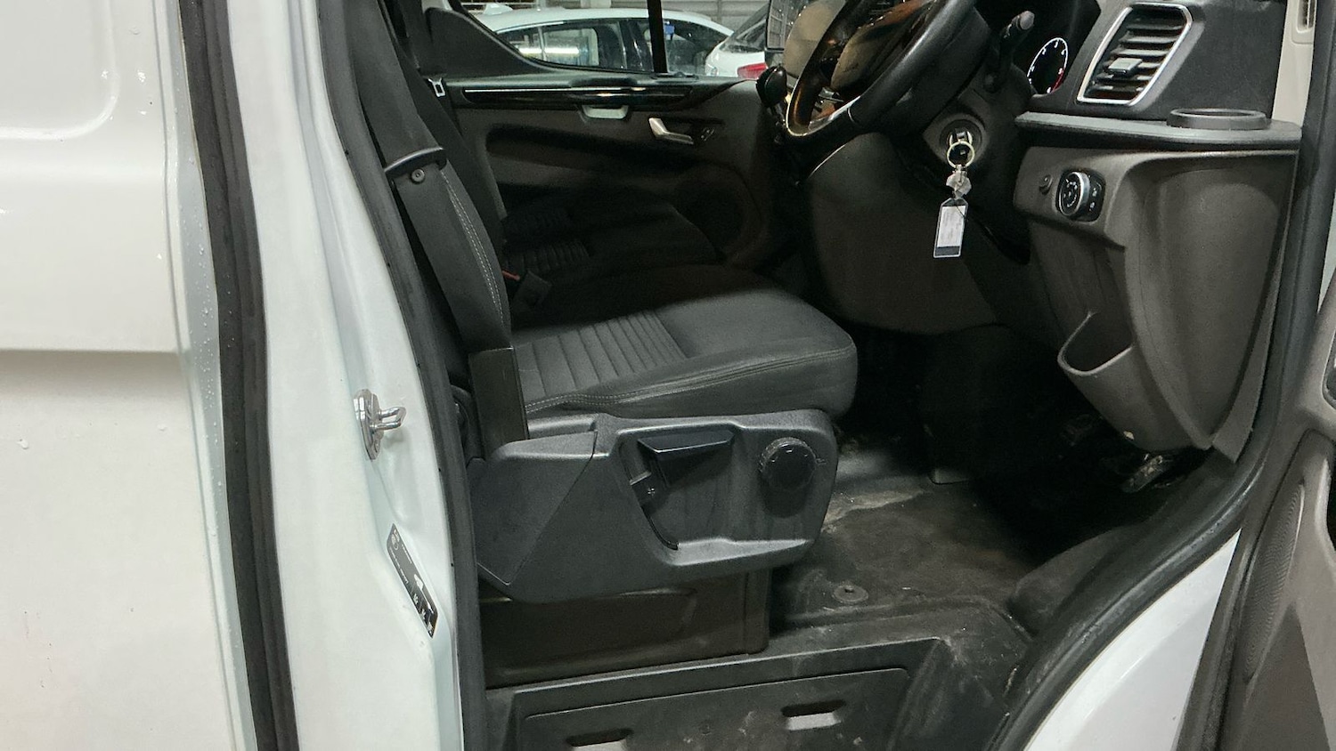 Used Ford Transit Custom 2021 for sale - 76999743: Photo 6