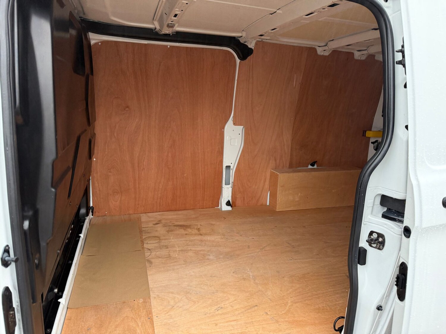 Used Ford Transit Custom 2022 for sale - 76731673: Photo 23