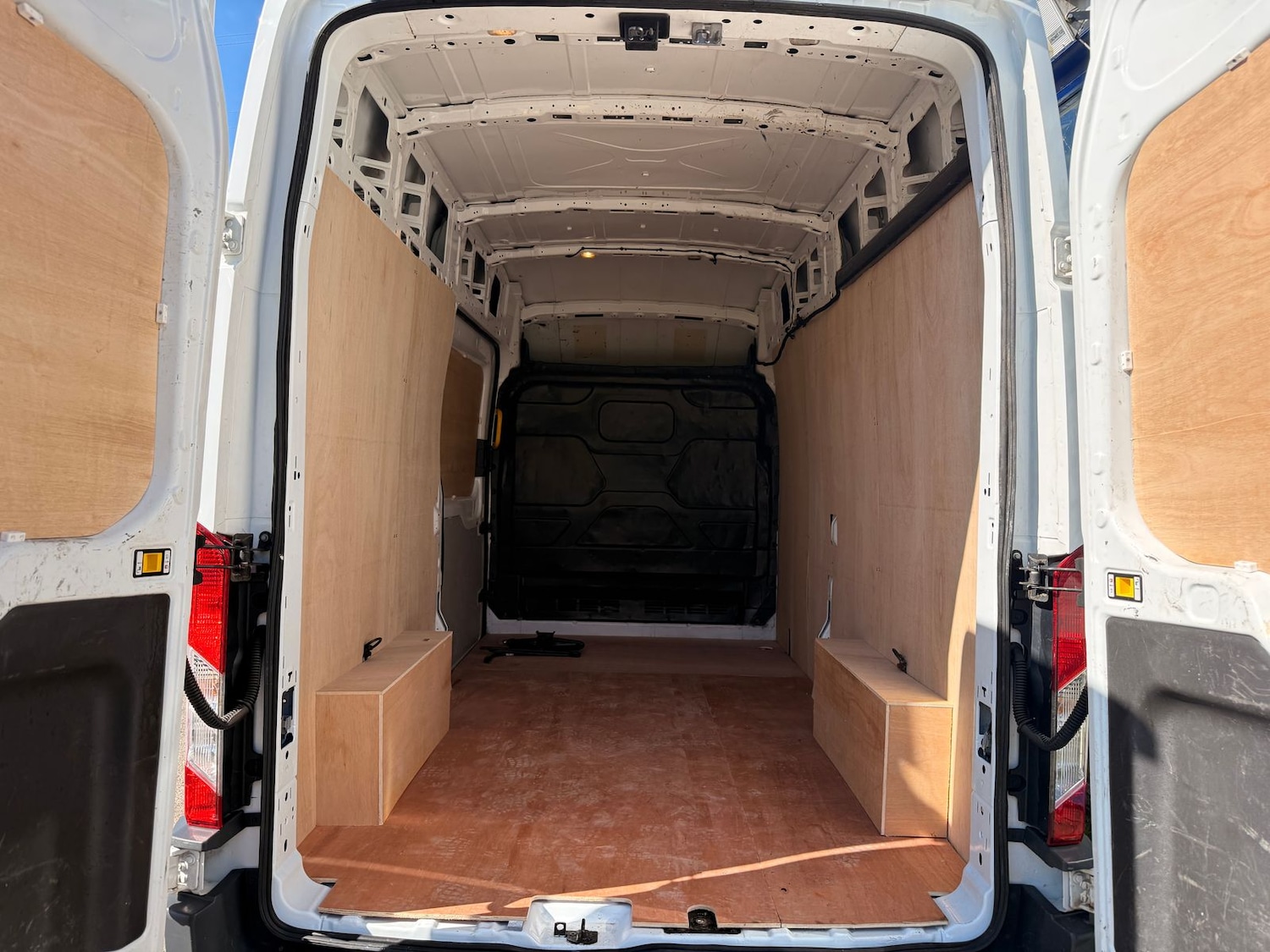 Used Ford Transit 2019 for sale - 77942300: Photo 21