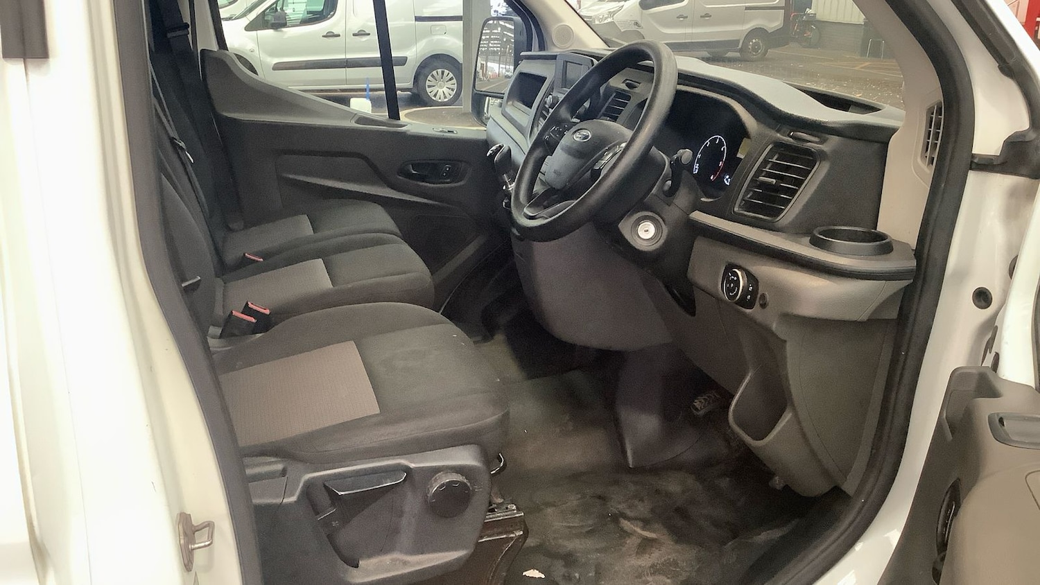 Used Ford Transit 2019 for sale - 76539727: Photo 6