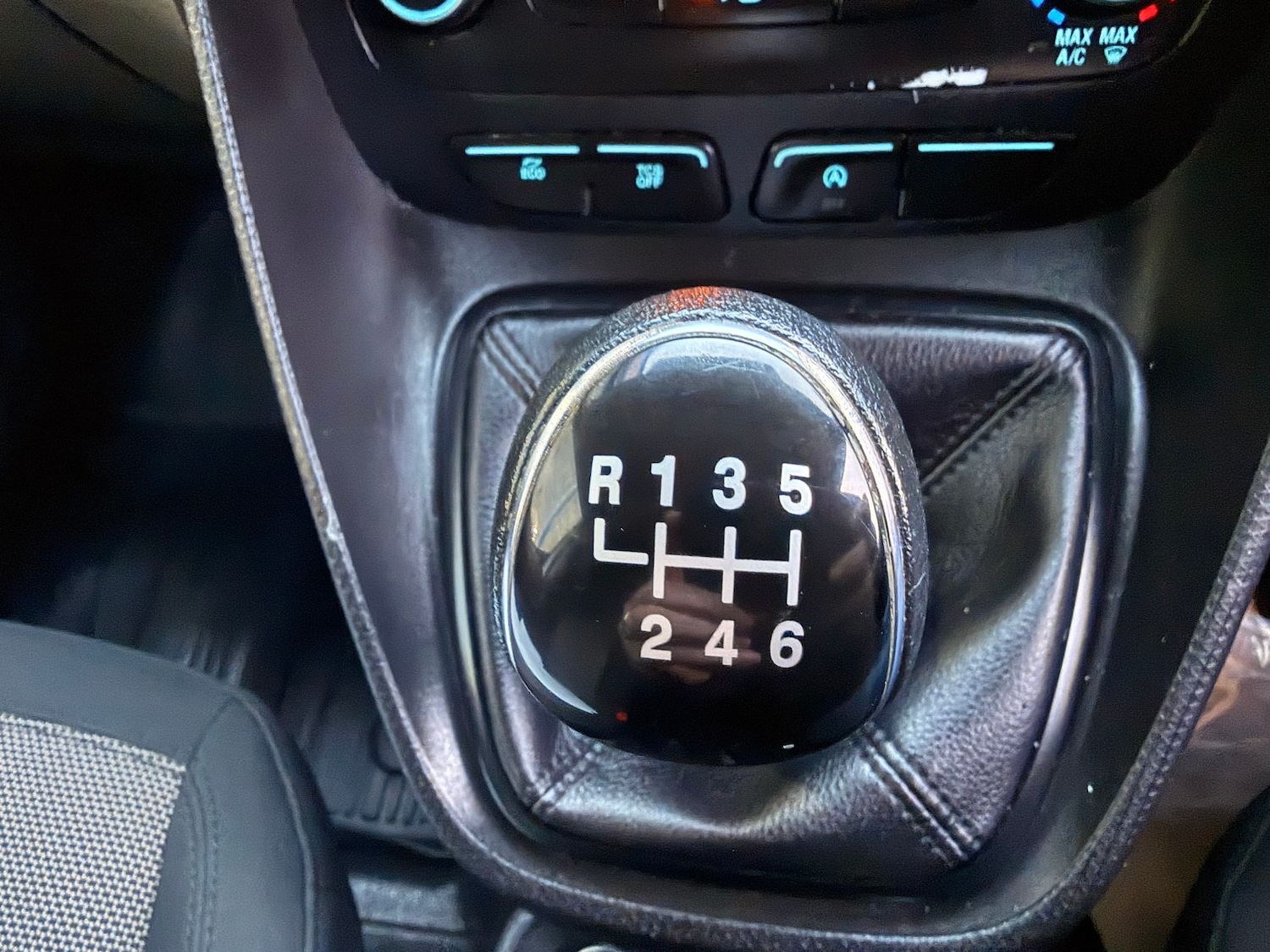 Used Ford Transit Connect 2019 for sale - 77232318: Photo 19