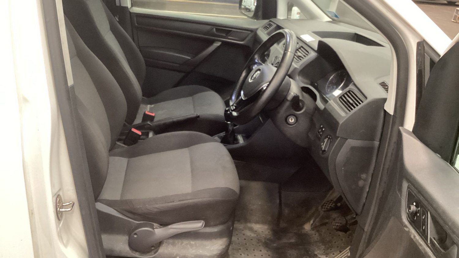 Used Volkswagen Caddy 2018 for sale - 77618451: Photo 6