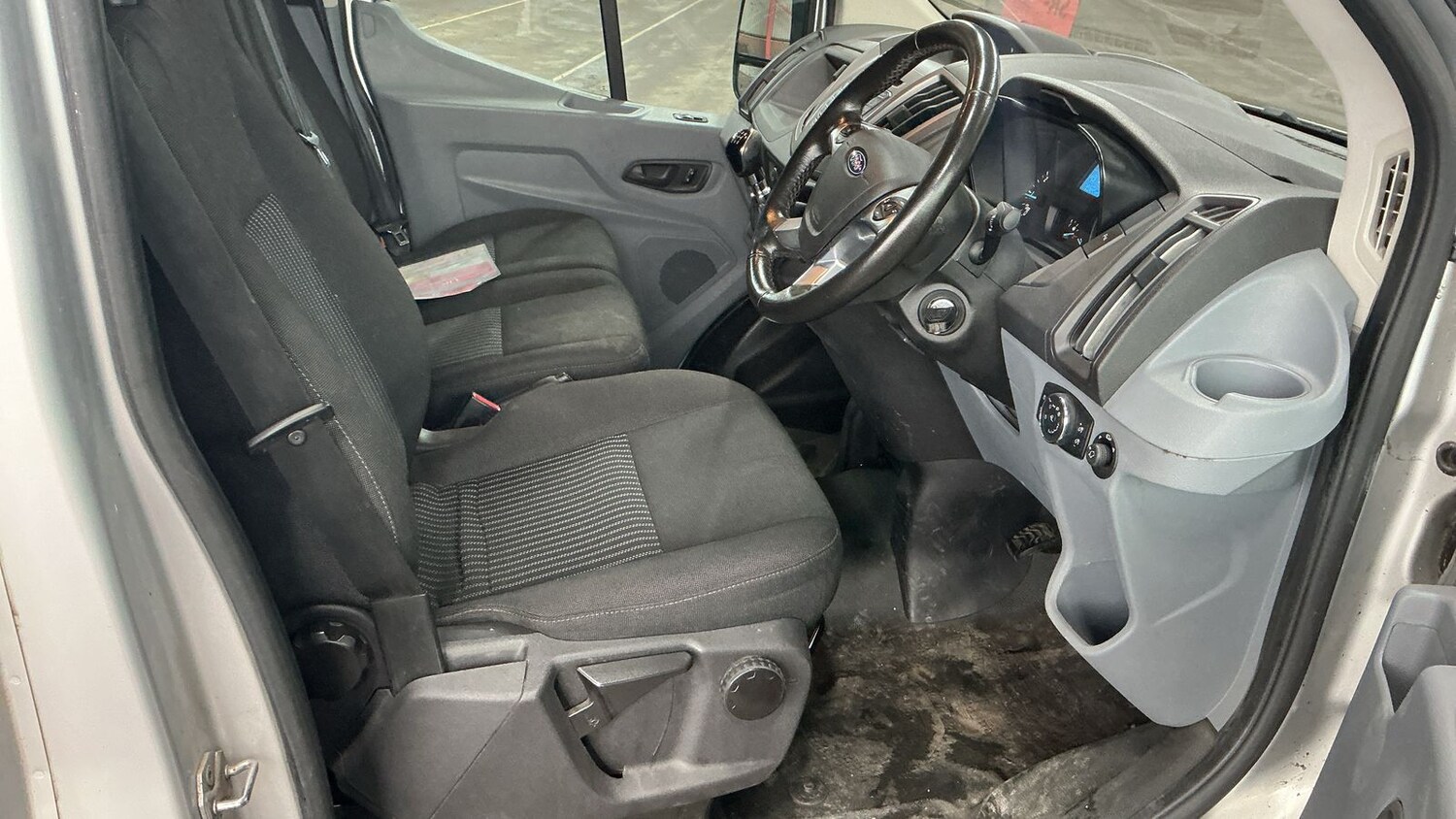 Used Ford Transit 2017 for sale - 77755869: Photo 6