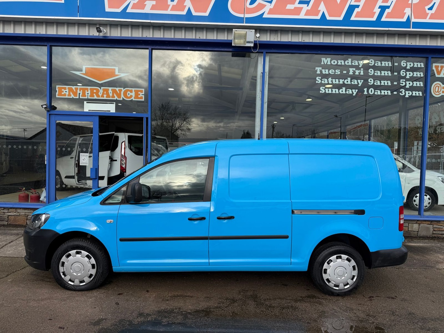 Used Volkswagen Caddy 2015 for sale - 76788401: Photo 3