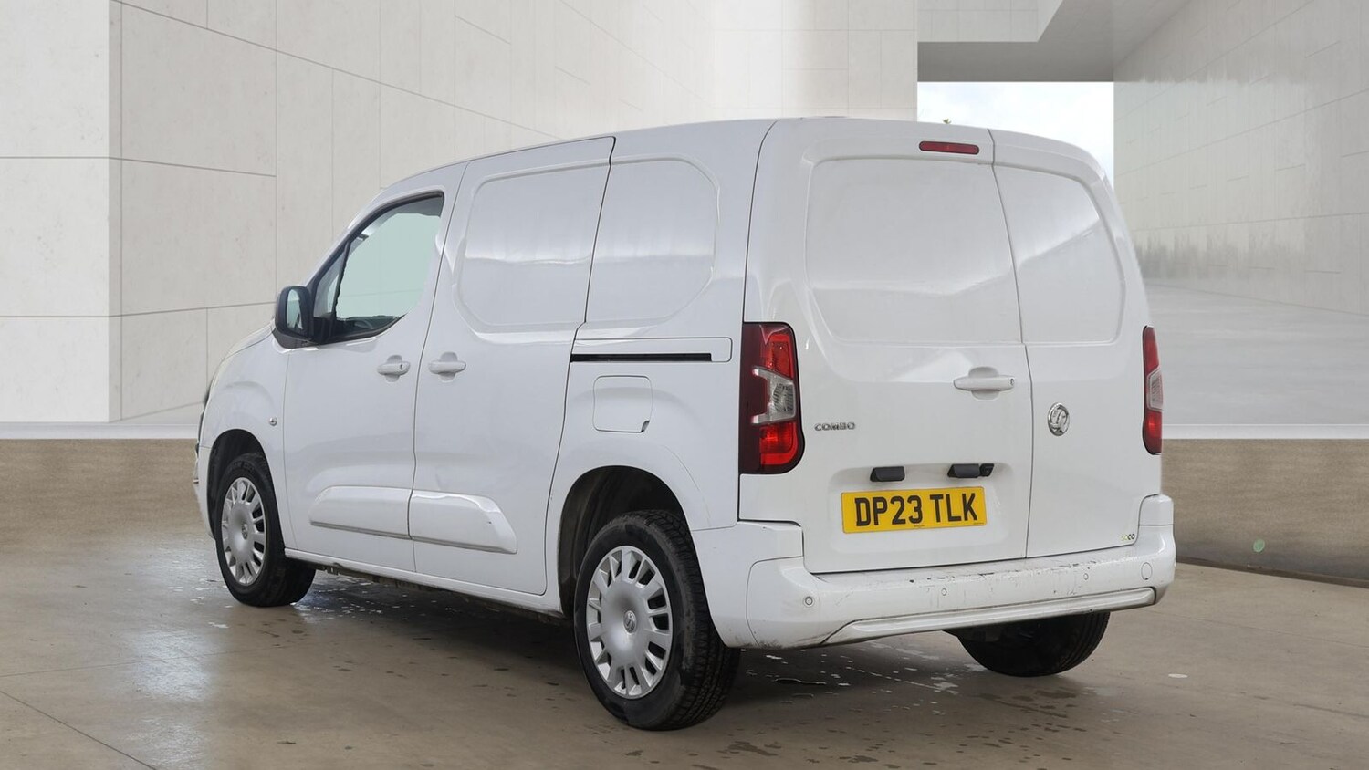 Used Vauxhall Combo 2023 for sale - 78103158: Photo 4