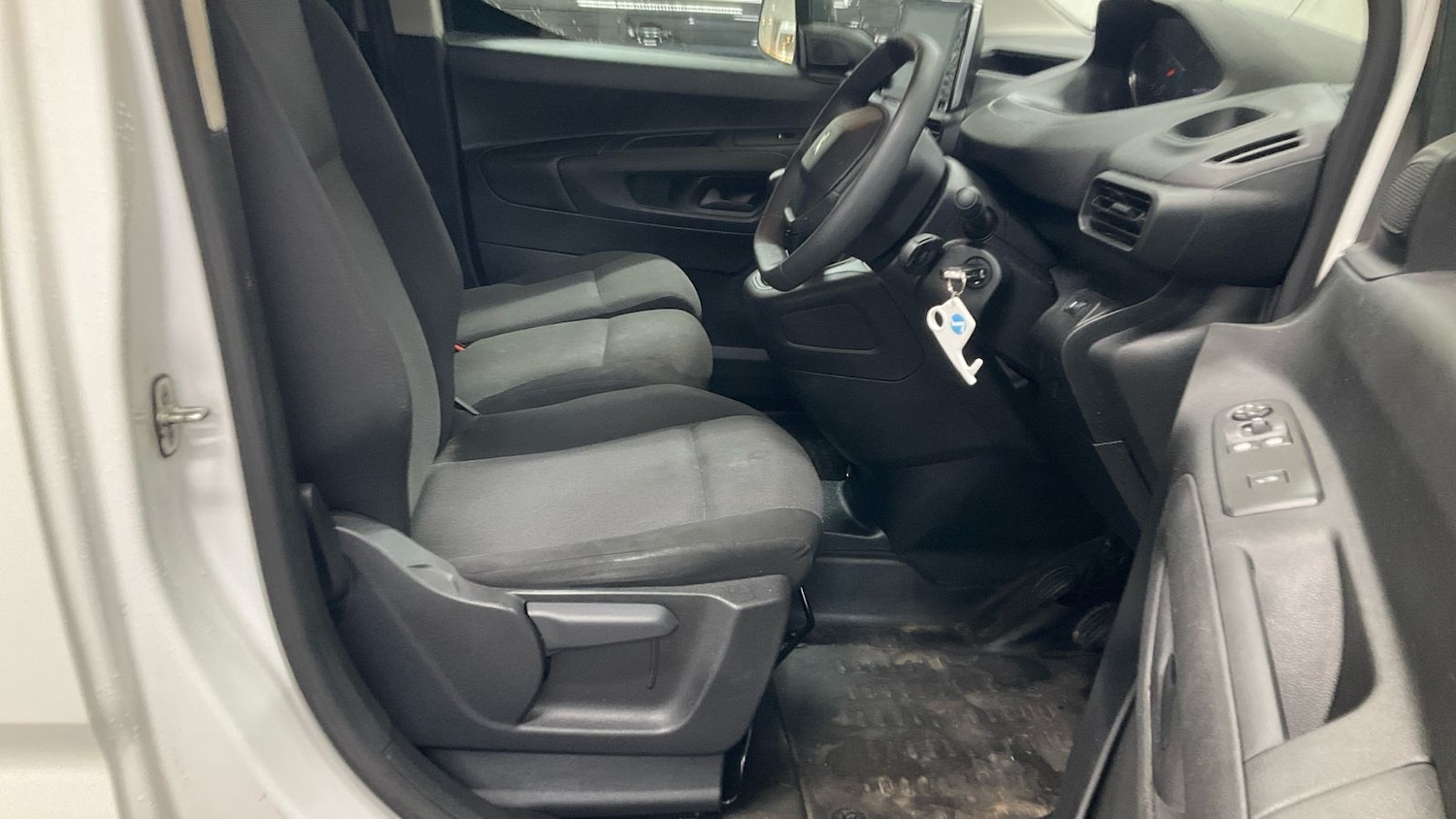 Used Peugeot Partner 2023 for sale - 78179054: Photo 6