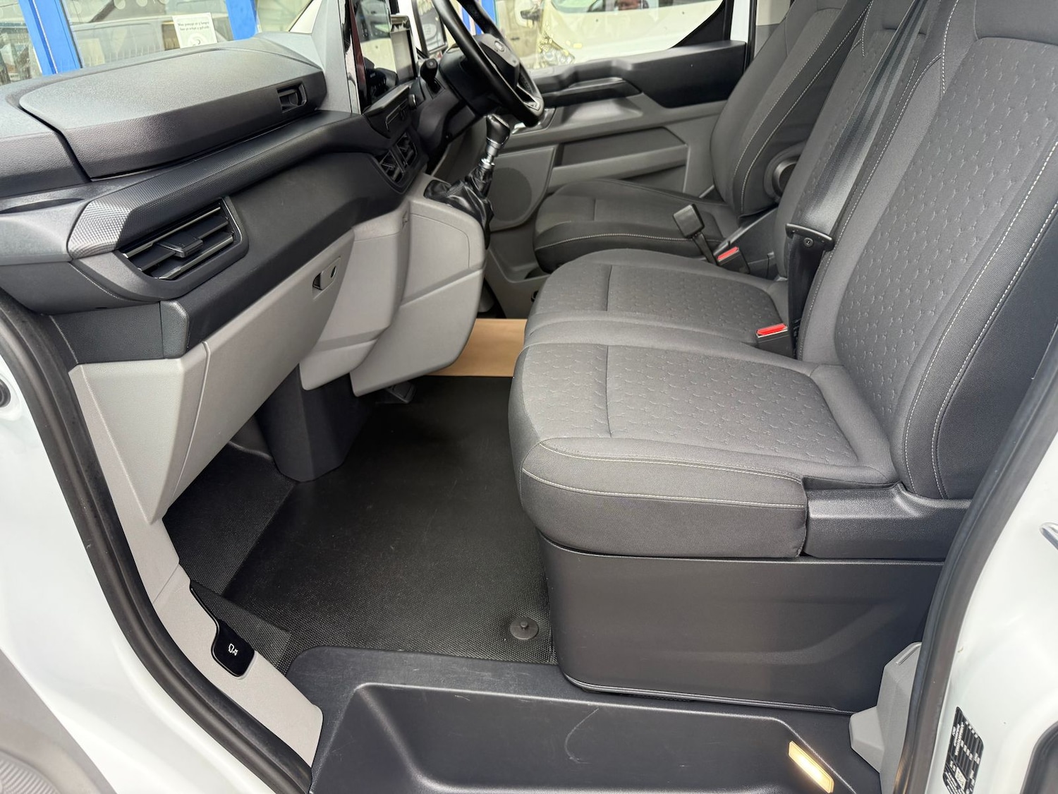 Used Ford Transit Custom 2024 for sale - 76176230: Photo 9