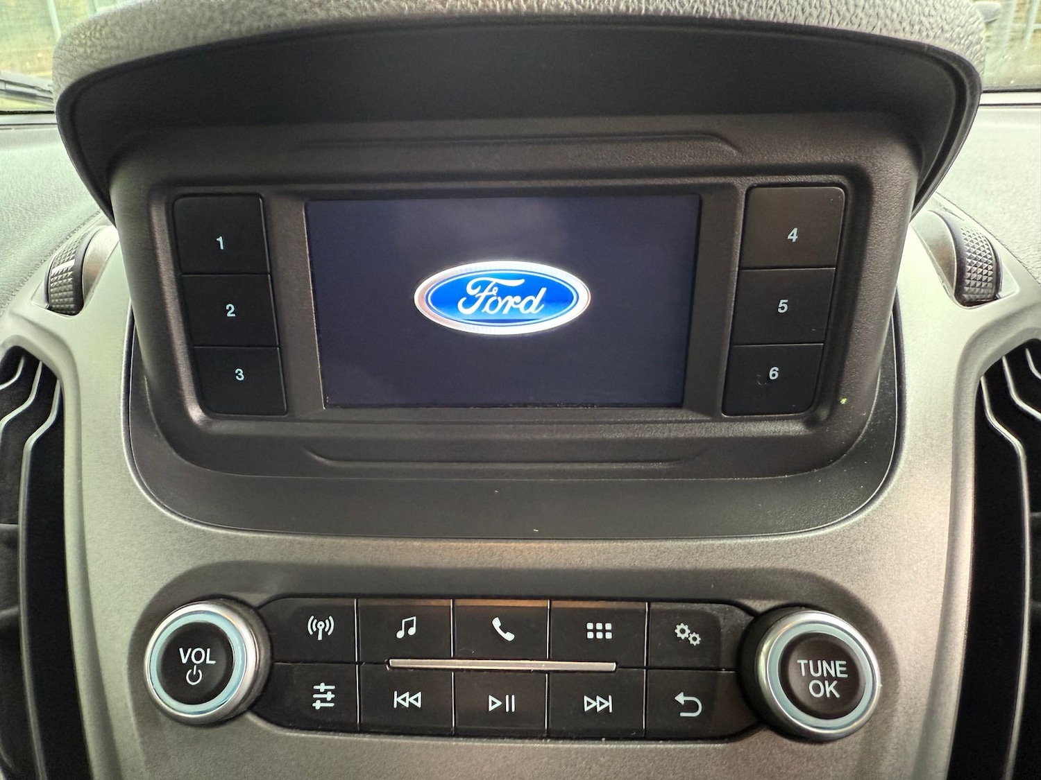 Used Ford Transit Courier 2022 for sale - 76361679: Photo 17