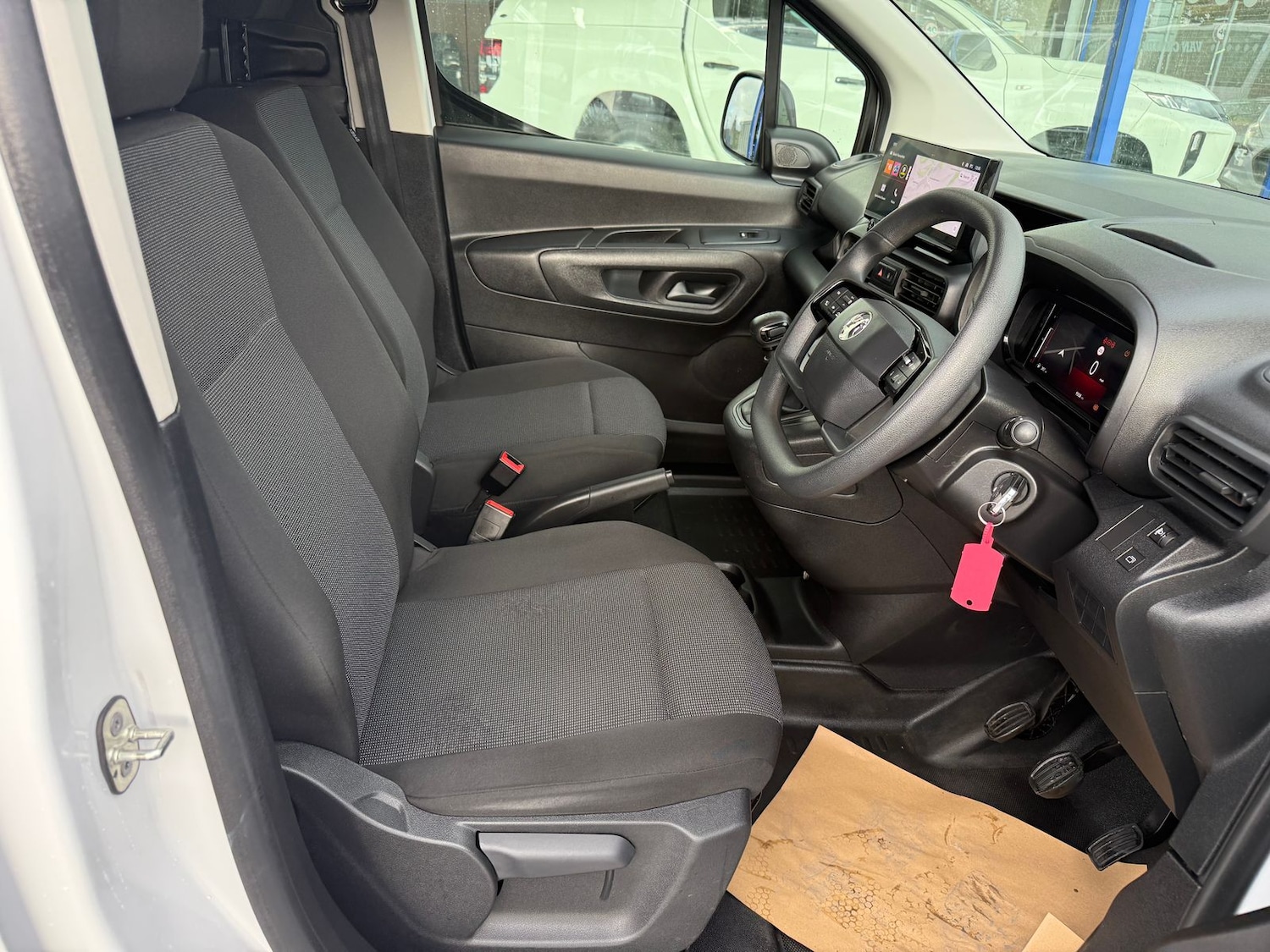 Used Vauxhall Combo 2024 for sale - 76023131: Photo 11