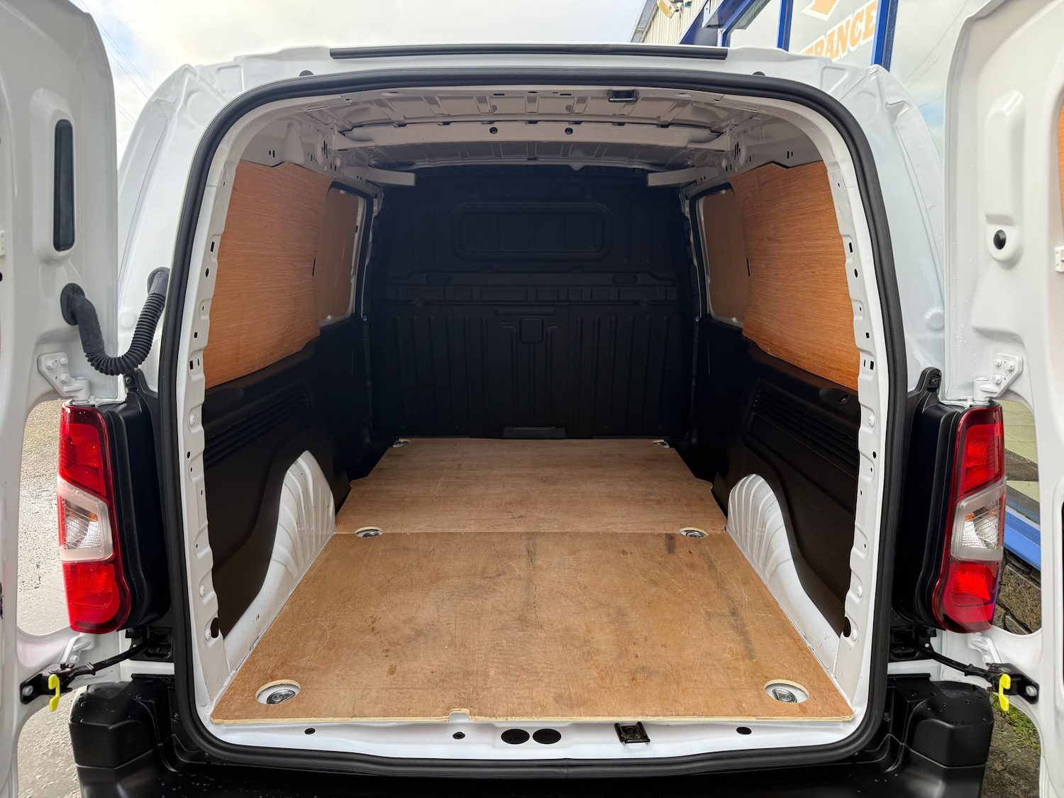 Used Vauxhall Combo 2024 for sale - 76023131: Photo 20