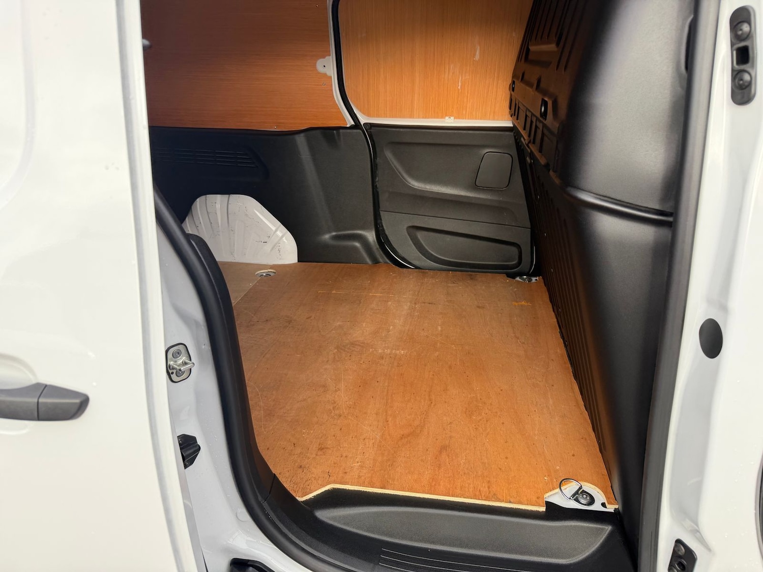 Used Vauxhall Combo 2024 for sale - 76023131: Photo 22