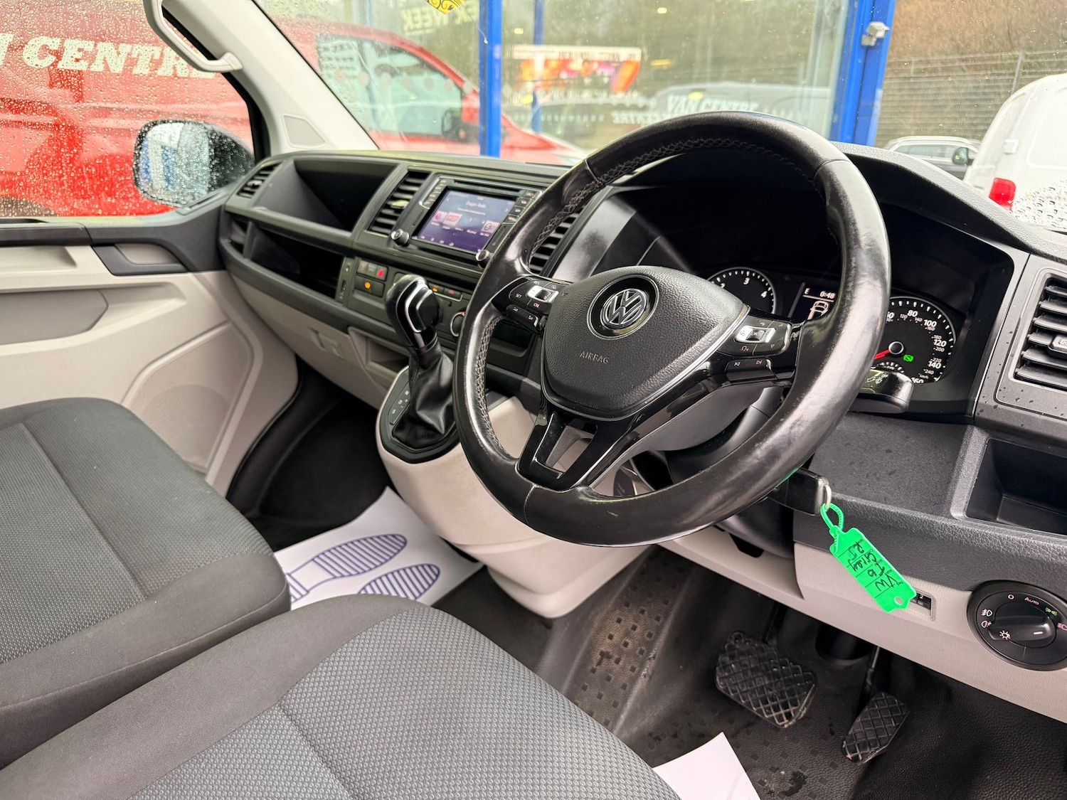 Used Volkswagen Transporter 2020 for sale - 77281184: Photo 14