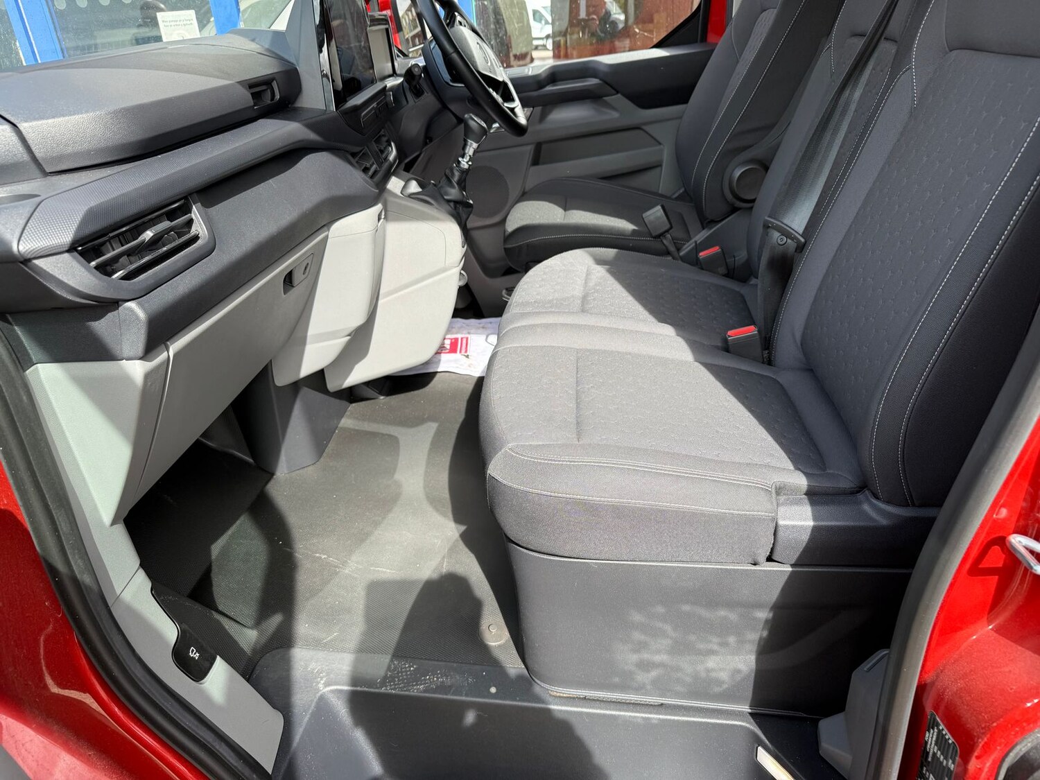 Used Ford Transit Custom 2024 for sale - 75930058: Photo 11